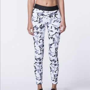 Koral Leggings